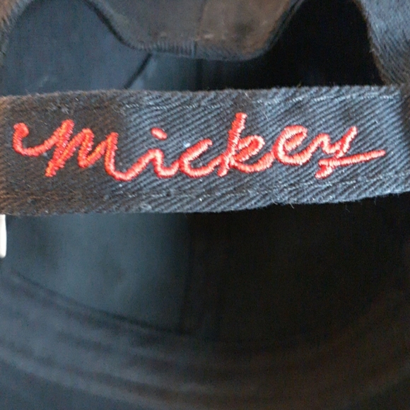 Kids Disney Mickey Mousketeer Cap - Picture 6 of 6